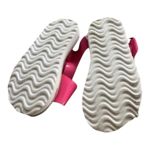 Toddler Girls buckle Sandles - Picture 2 of 3